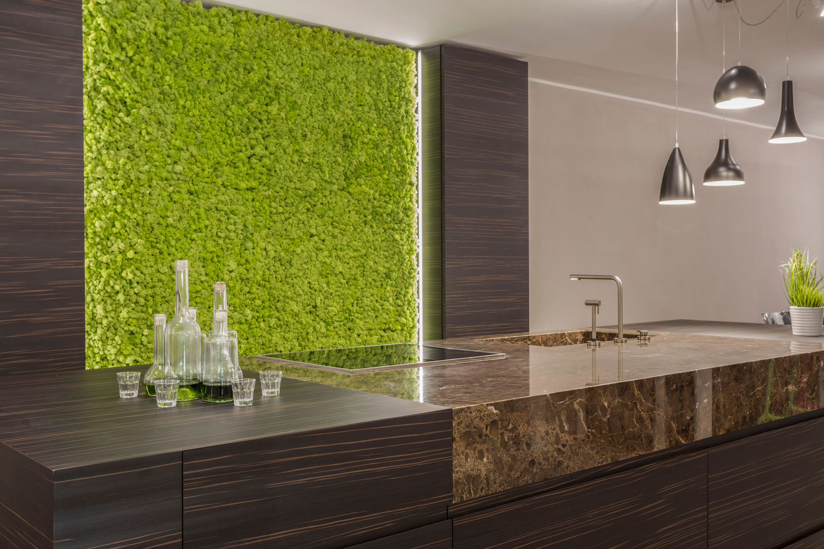 Oryginalny mech Moss Trend, BandIt Design BandIt Design Dapur Modern Batu