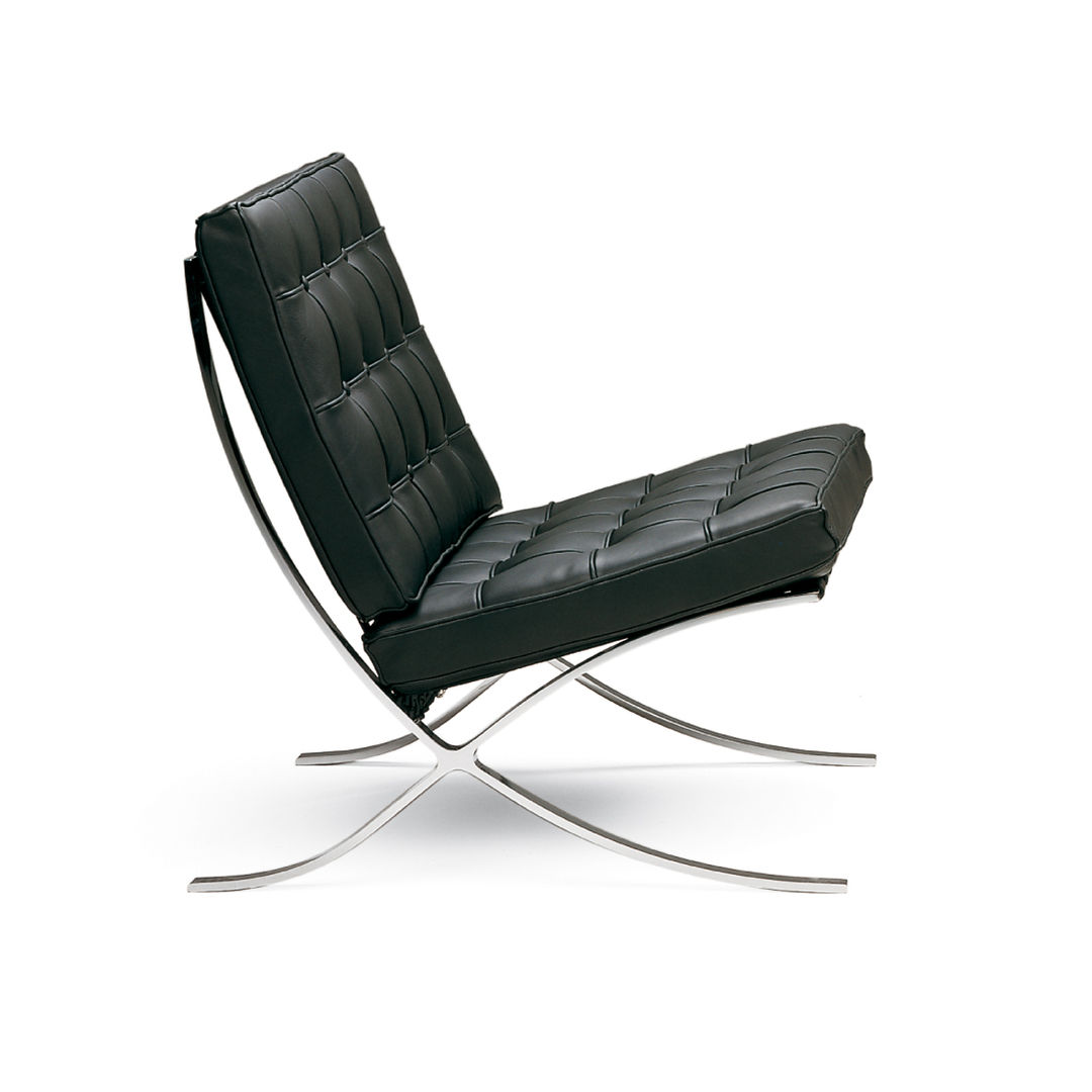 Mies Van Der Rohe, Tekno Furniture Srl Tekno Furniture Srl Livings de estilo moderno Cuero Gris Salas y sillones