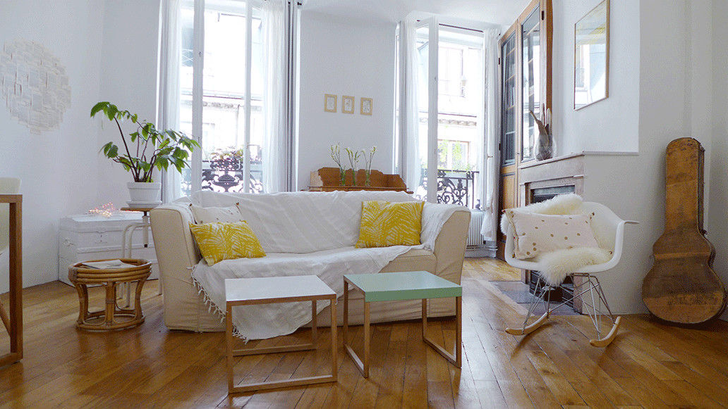 homify Living room Wood Wood effect