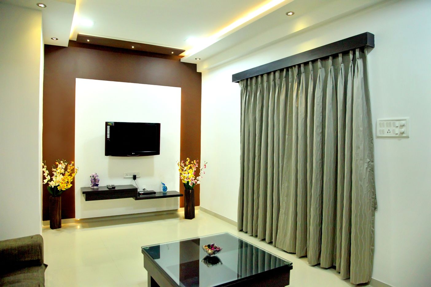 Chirag Shah Apartment, ZEAL Arch Designs ZEAL Arch Designs Salas de estar modernas