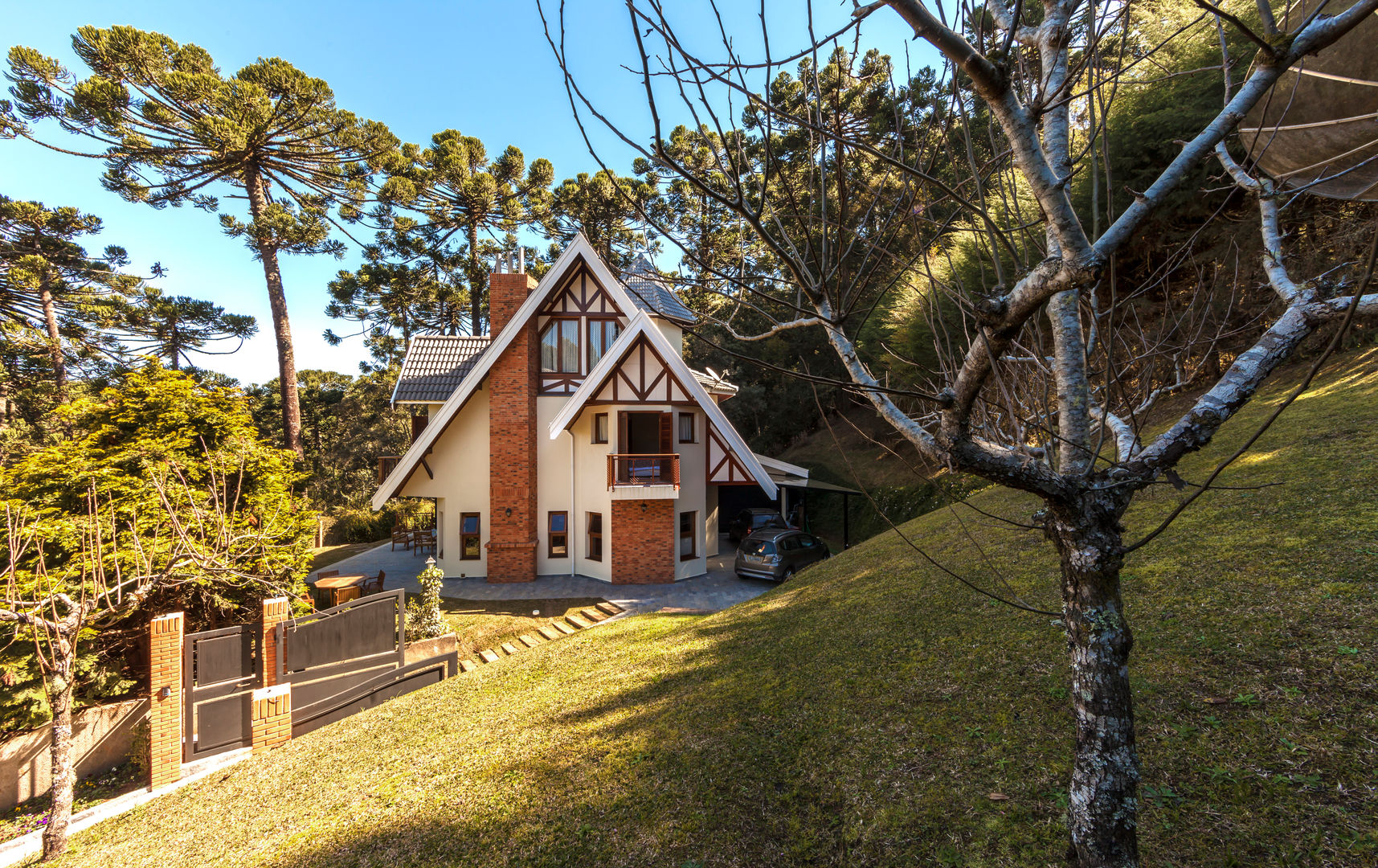 Fachada Clean para Casas - Essência Móveis de Design