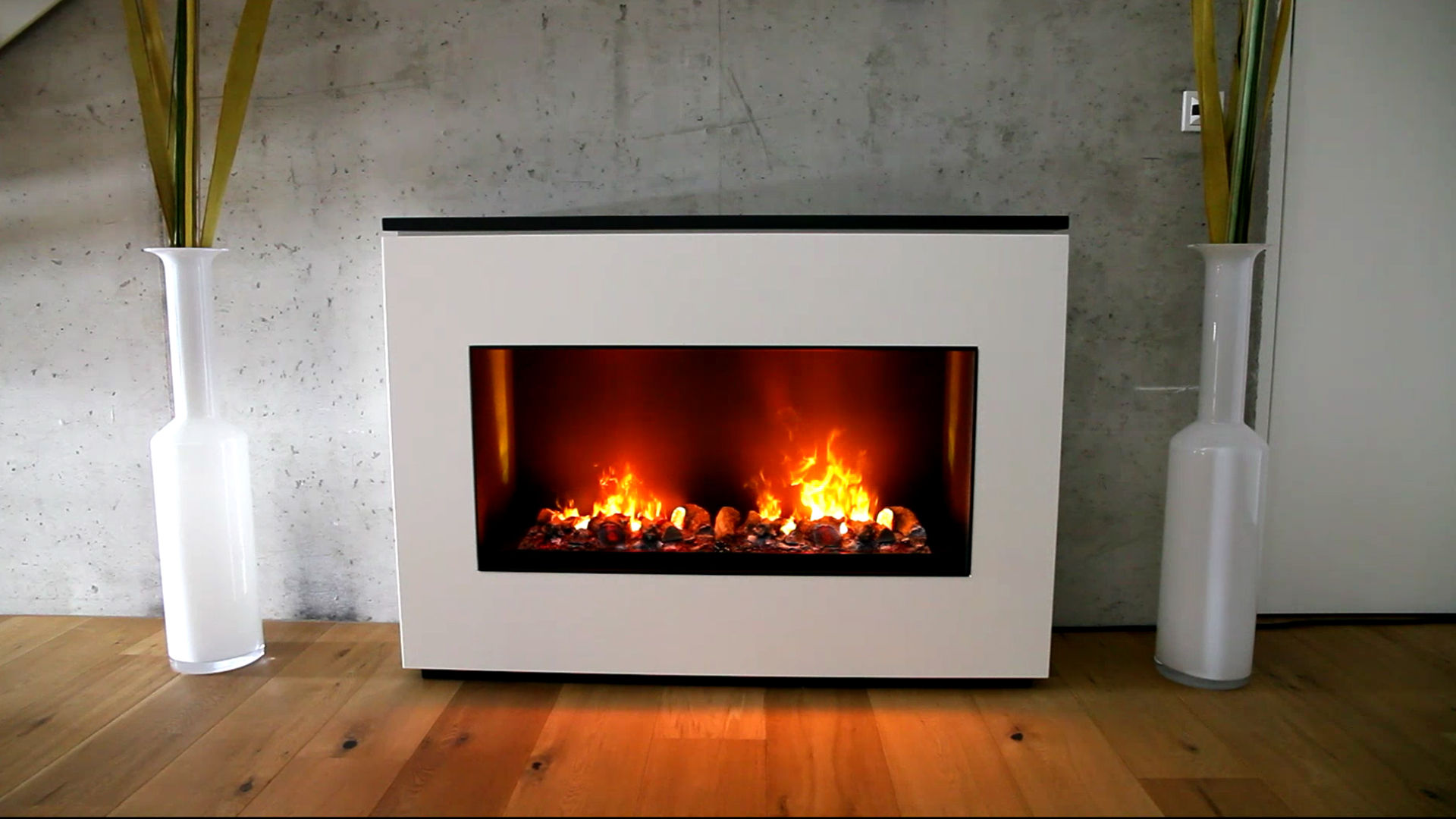 wall fire, muenkel design - Elektrokamine aus Großentaft muenkel design - Elektrokamine aus Großentaft Moderne Wohnzimmer Kamin und Zubehör