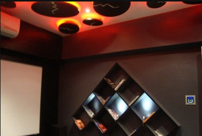 Personal Theater, Takeaway Interiors Takeaway Interiors Vườn phong cách hiện đại