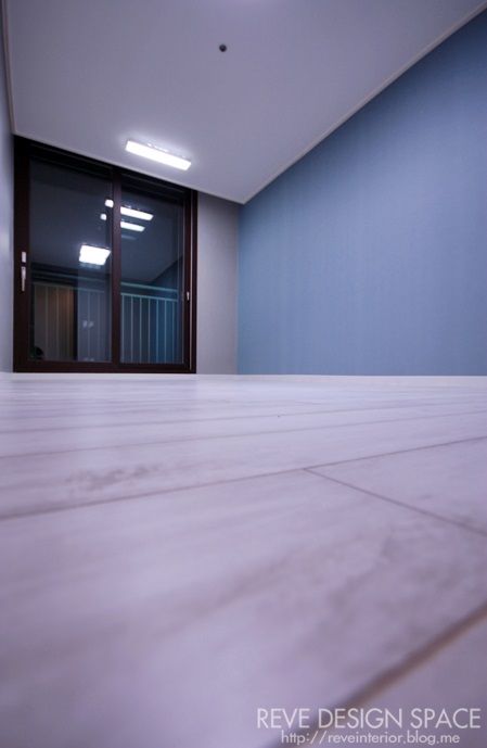 동탄아파트인테리어 능동 푸른마을두산위브 30평 인테리어, 디자인스튜디오 레브 디자인스튜디오 레브 Moderne Esszimmer