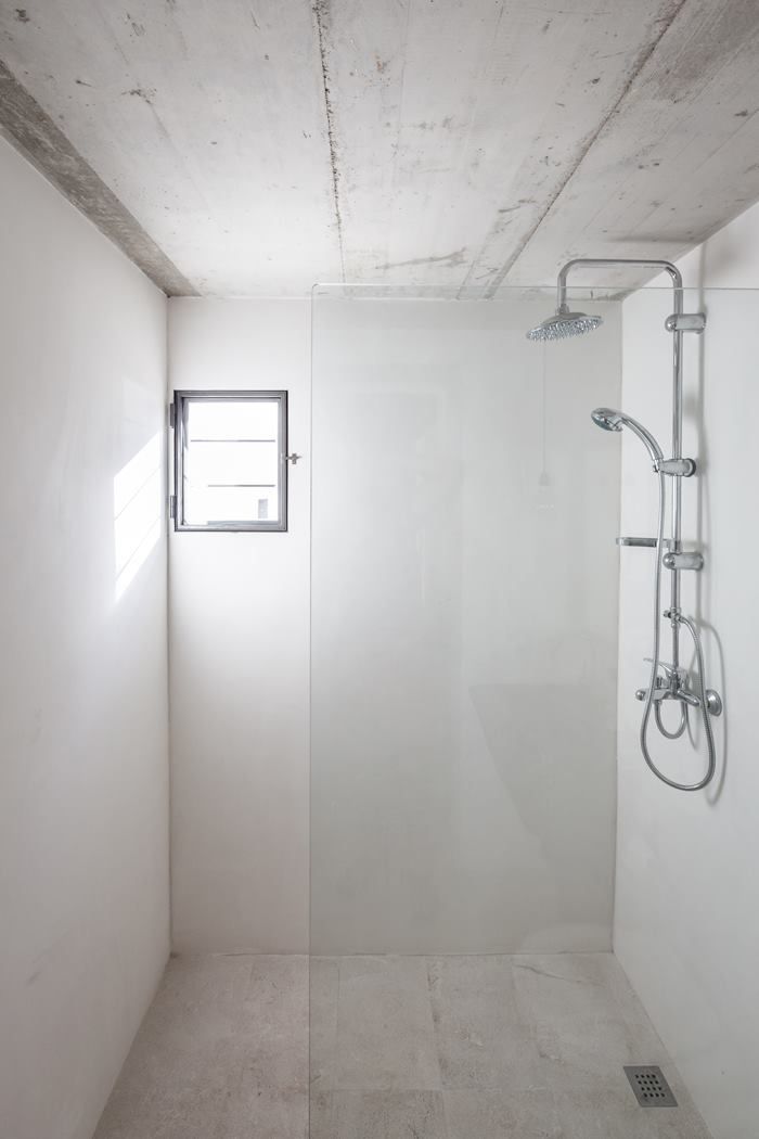 CAN VALLS, munarq munarq Ванная комната в рустикальном стиле