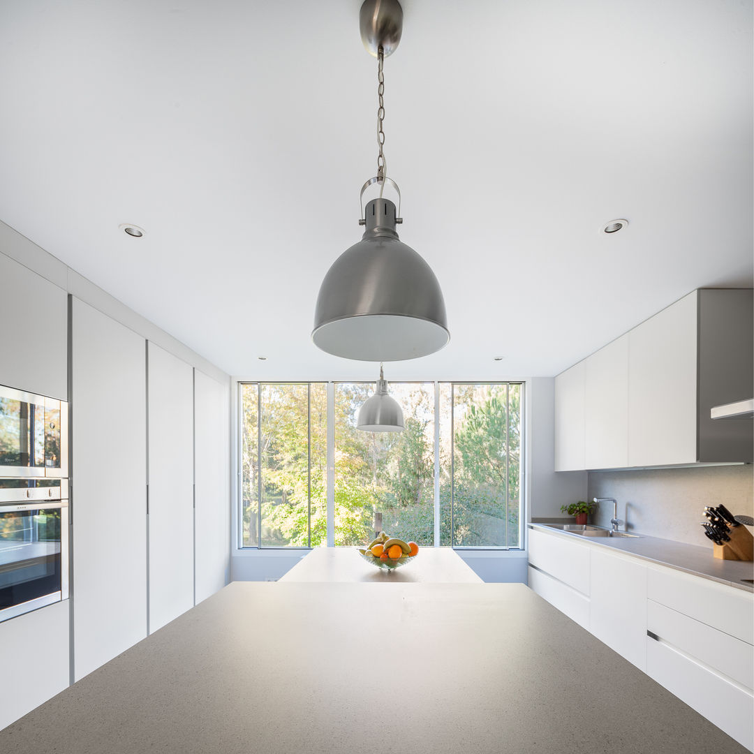 Reforma en La Moraleja, Madrid. - SSARQ Arquitectura, Luzestudio - Fotografía de arquitectura e interiores Luzestudio - Fotografía de arquitectura e interiores Cocinas de estilo minimalista