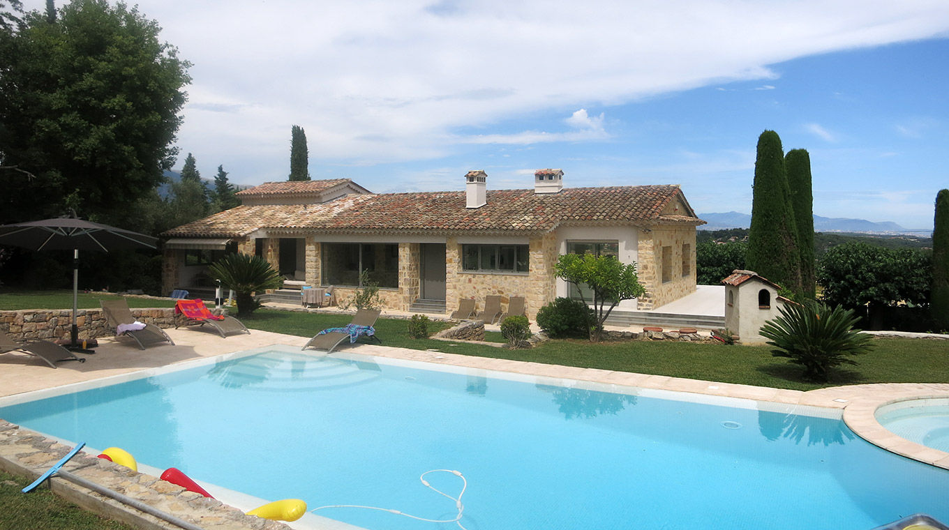 Villa B1, SARL MAZZARESE ARCHITECTES SARL MAZZARESE ARCHITECTES Piscinas campestres