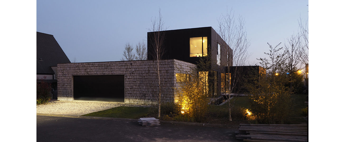 Maison Mv2, RIVA Architectes RIVA Architectes Дома в стиле модерн