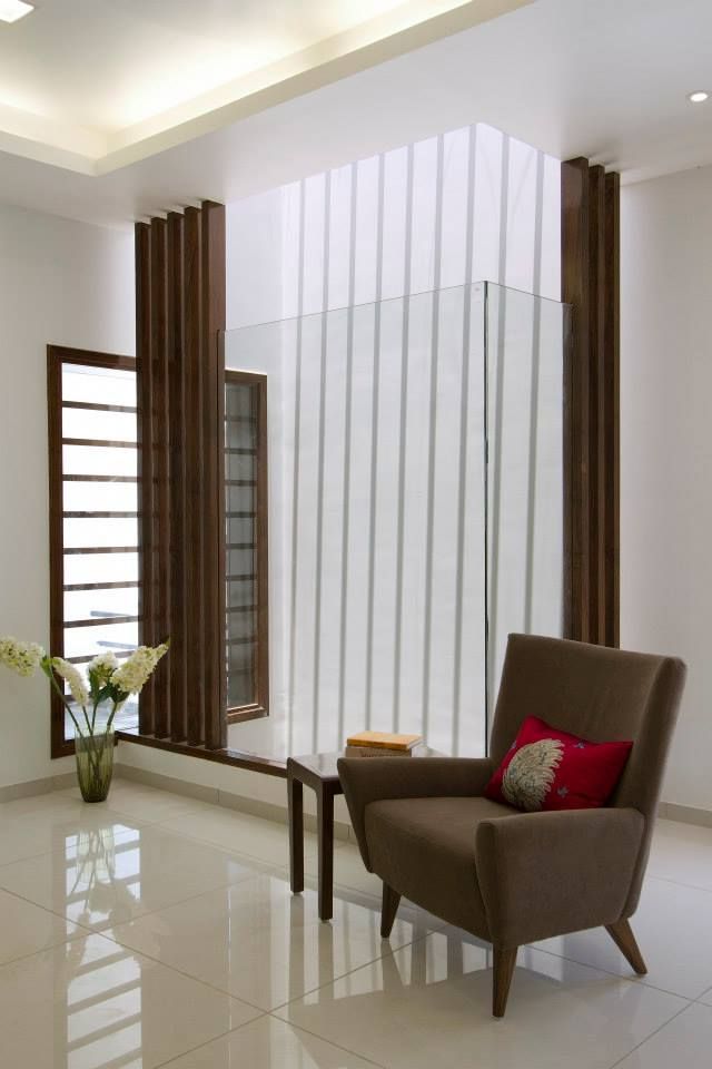 Mr. Sanjay patel - Bungalow, P & D Associates P & D Associates Modern living room