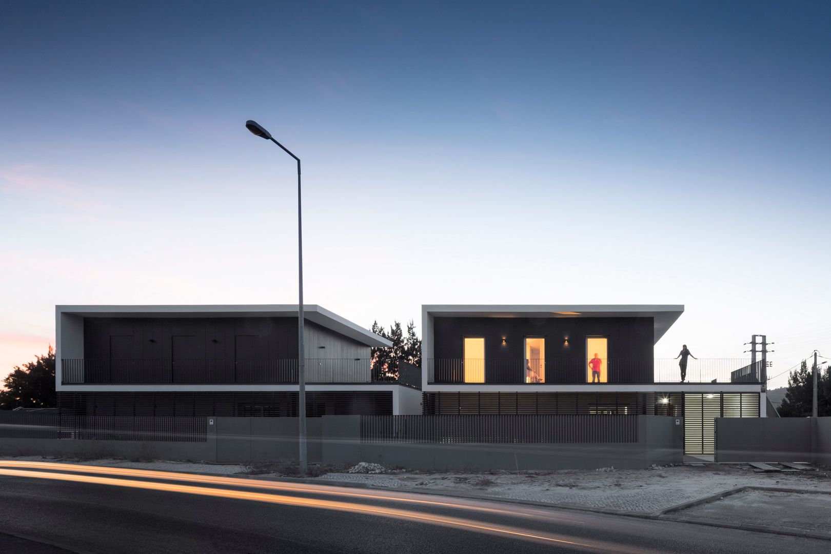 PROJECTO_CASAS EM BANDA | Setúbal | PT, OW ARQUITECTOS lda | simplicity works OW ARQUITECTOS lda | simplicity works Villa Kayu Buatan Transparent