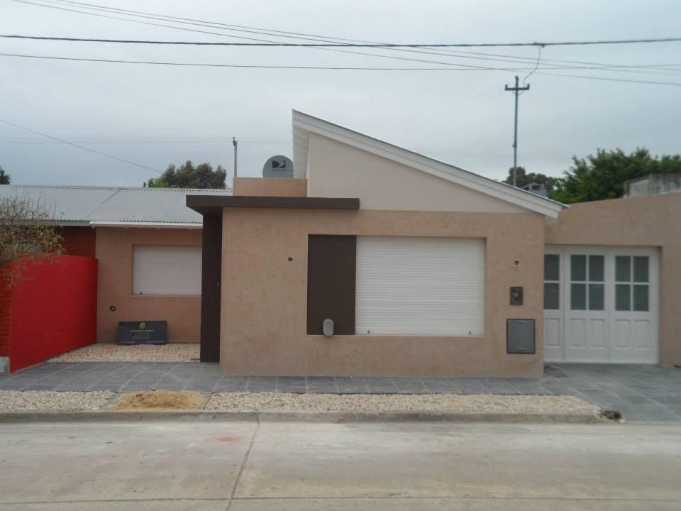 Obra Barrio Jardín, Estudio de arquitectura Lasala Mariana Estudio de arquitectura Lasala Mariana Nowoczesne domy