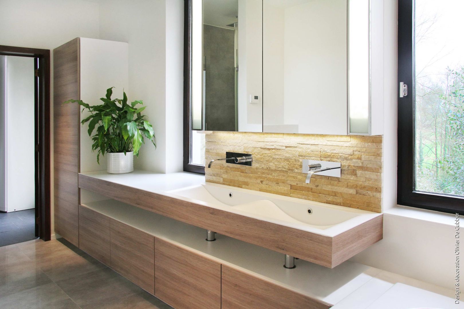 Salle de bain à Uccle, Olivier De Cubber - Architecture d'intérieur, design & décoration Olivier De Cubber - Architecture d'intérieur, design & décoration Moderne badkamers