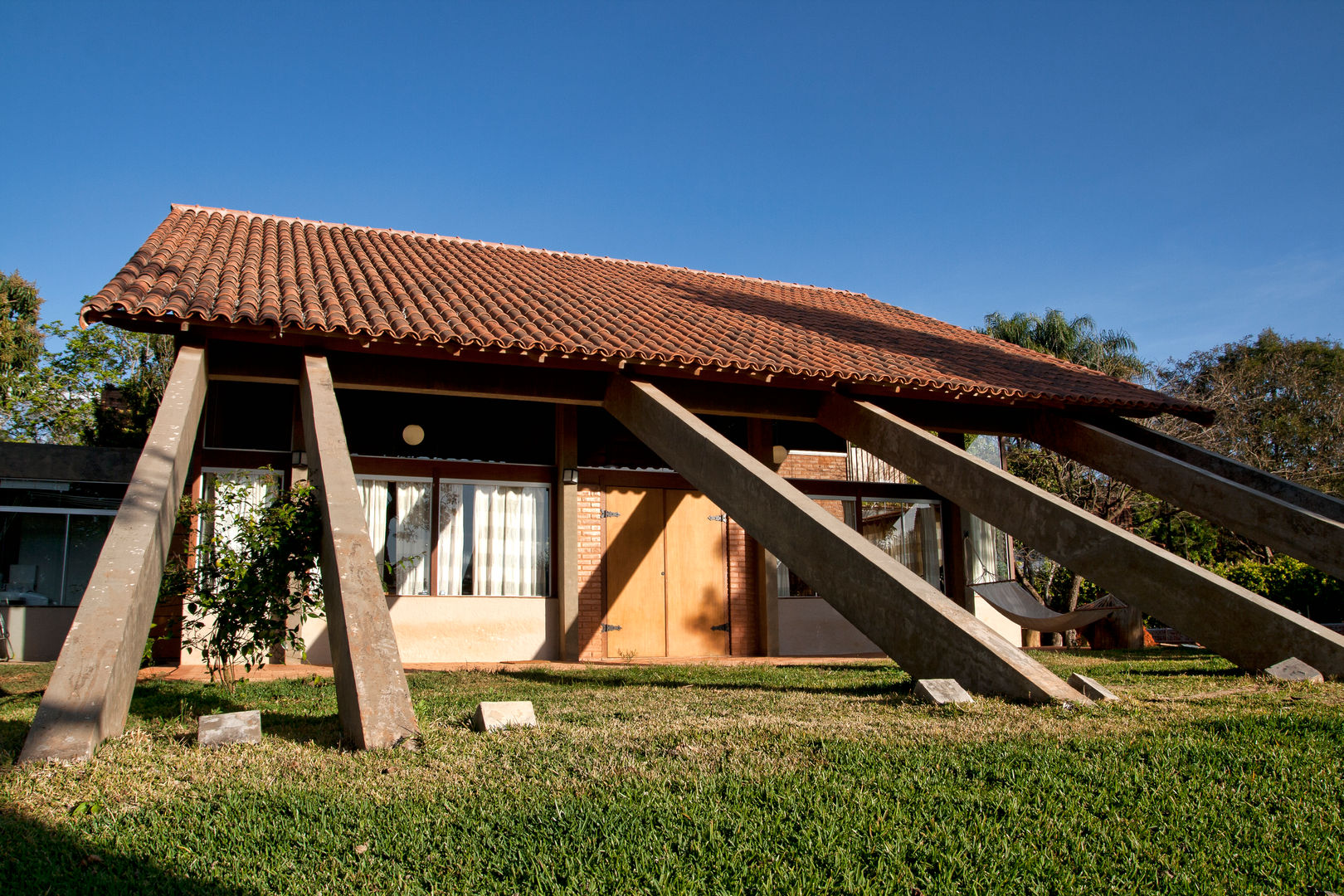 Residência HB, Quinta Quinta Rustic style houses