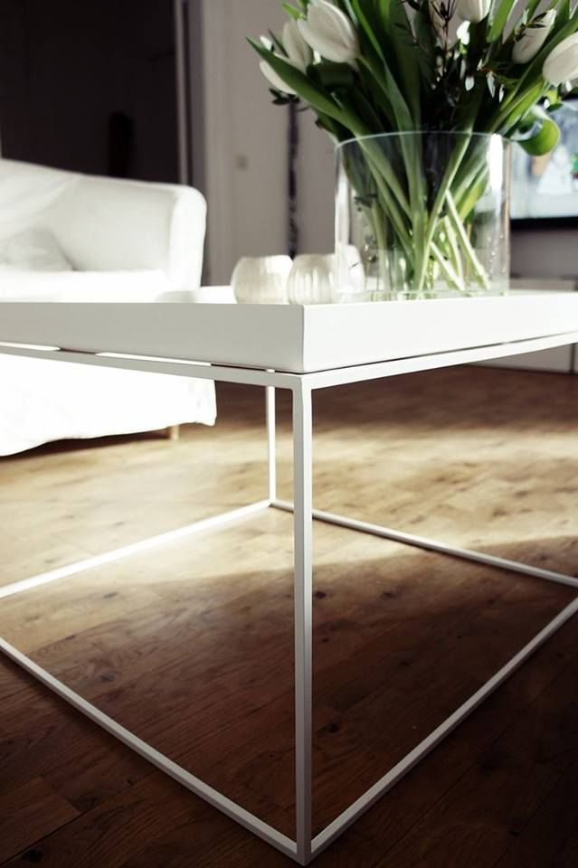 Ambientes equipados by Torina Mobiliario, Torina Mobiliario Torina Mobiliario غرفة المعيشة Side tables & trays