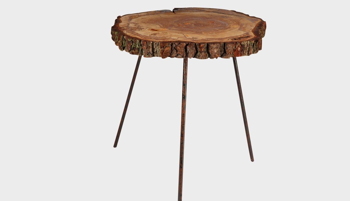 WOODEN DISC COFFEE TABLE MARSH Altavola Design Sp. z o.o. ラスティックデザインの リビング 木 木目調 サイドテーブル＆トレー