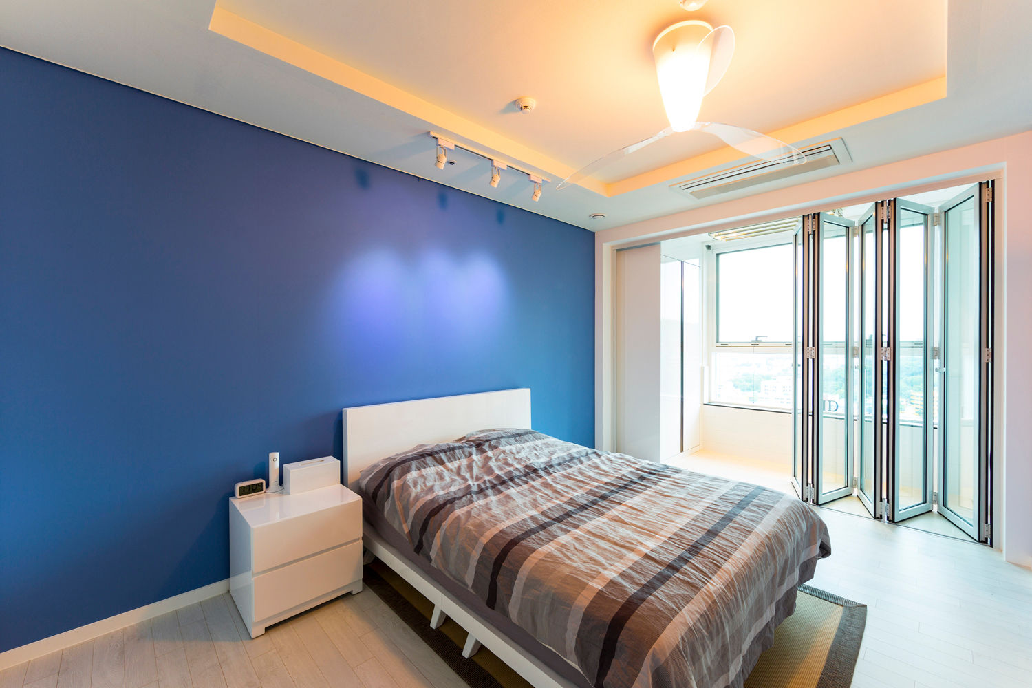 소공동 남산롯데캐슬 47평, dual design dual design Modern style bedroom