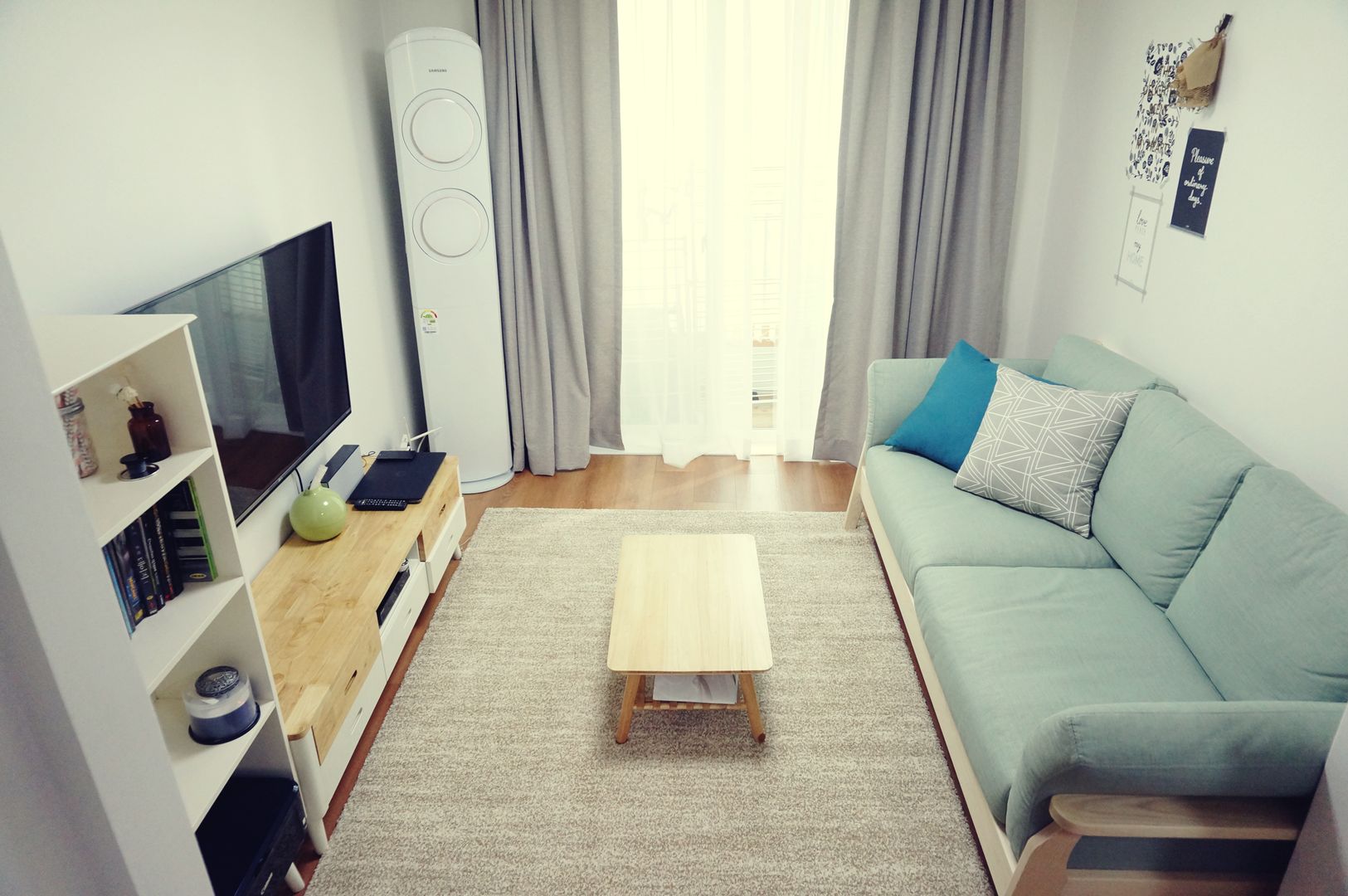 22평 좁은집 신혼집 홈스타일링 , homelatte homelatte Livings de estilo escandinavo