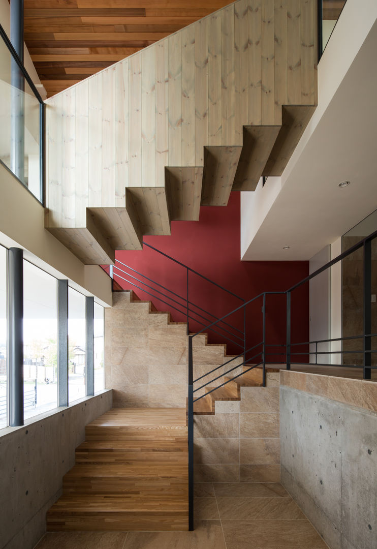 House in Sayo, Mimasis Design／ミメイシス デザイン Mimasis Design／ミメイシス デザイン Modern Corridor, Hallway and Staircase