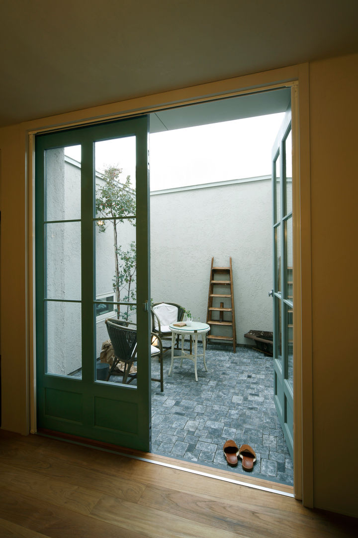 House in Minami Kounoike, Mimasis Design／ミメイシス デザイン Mimasis Design／ミメイシス デザイン Jardines rurales