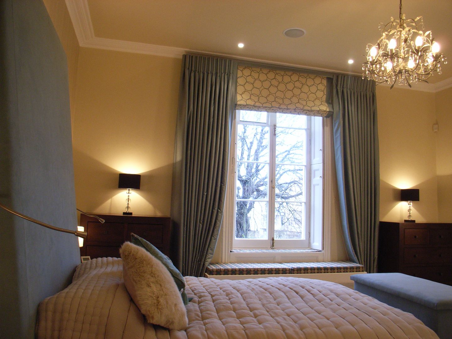 Victorian Bedroom with Contemporary Decor Style Within غرفة نوم victorian bedroom,cream bedroom,silk curtains,roman blind,bedroom lighting,bedside lighting
