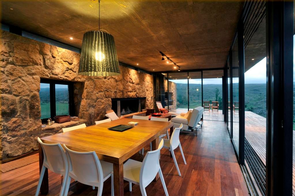 CASA TORO MUERTO, LN-arquitectura LN-arquitectura Dining room