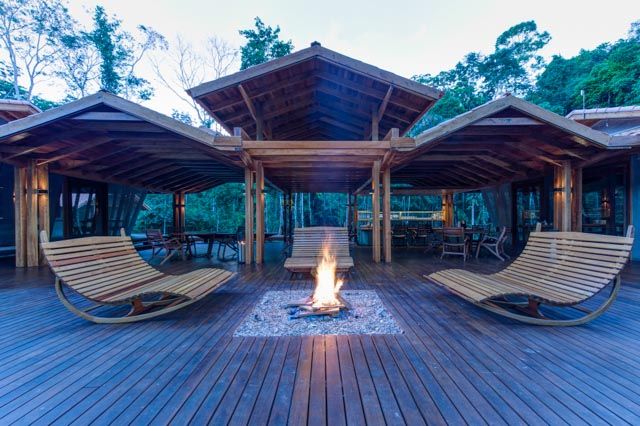 Cristalino Lodge KATIA KUWABARA | FOTOGRAFIA DE ARQUITETURA Espaços comerciais Madeira Efeito de madeira Hotéis