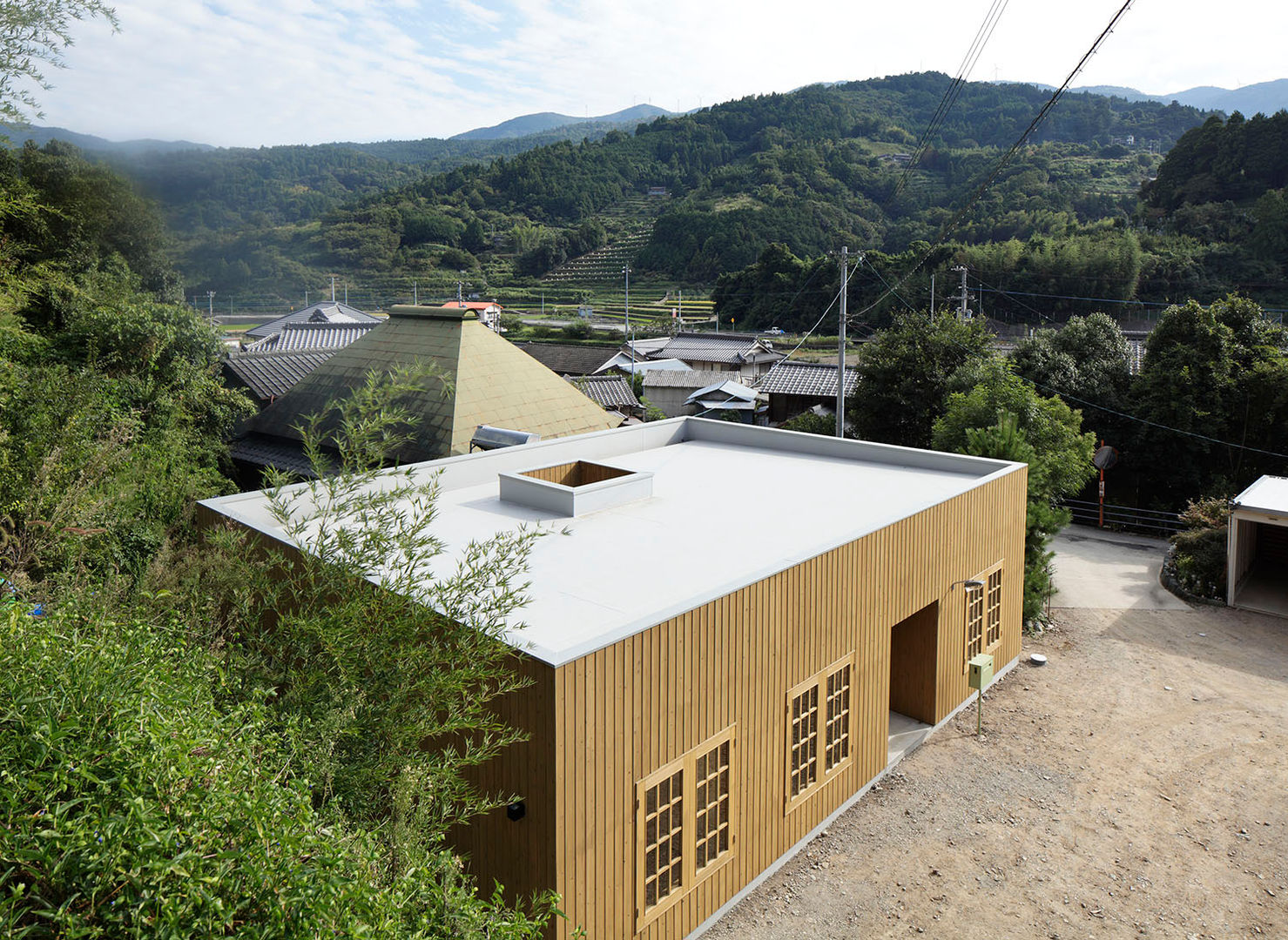 crescend, 株式会社CAPD 株式会社CAPD Classic style houses Wood Wood effect