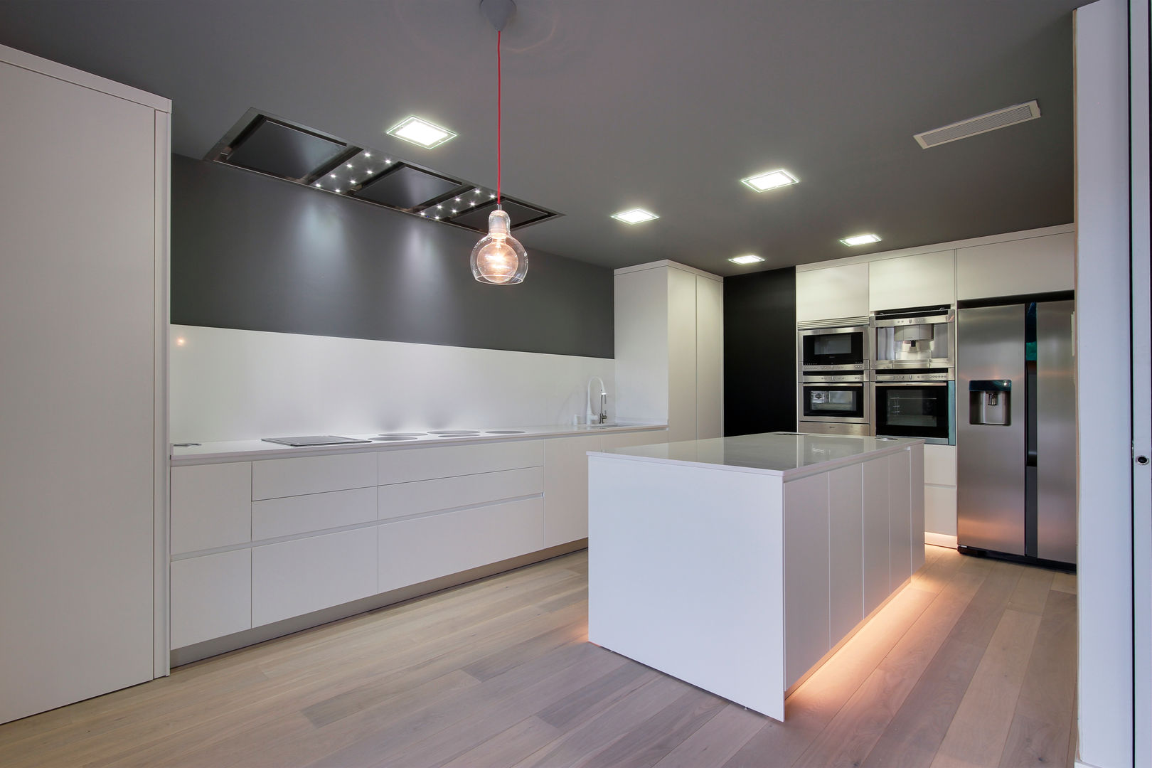 Reforma integral Manila, Barcelona, OAK 2000 OAK 2000 Modern style kitchen