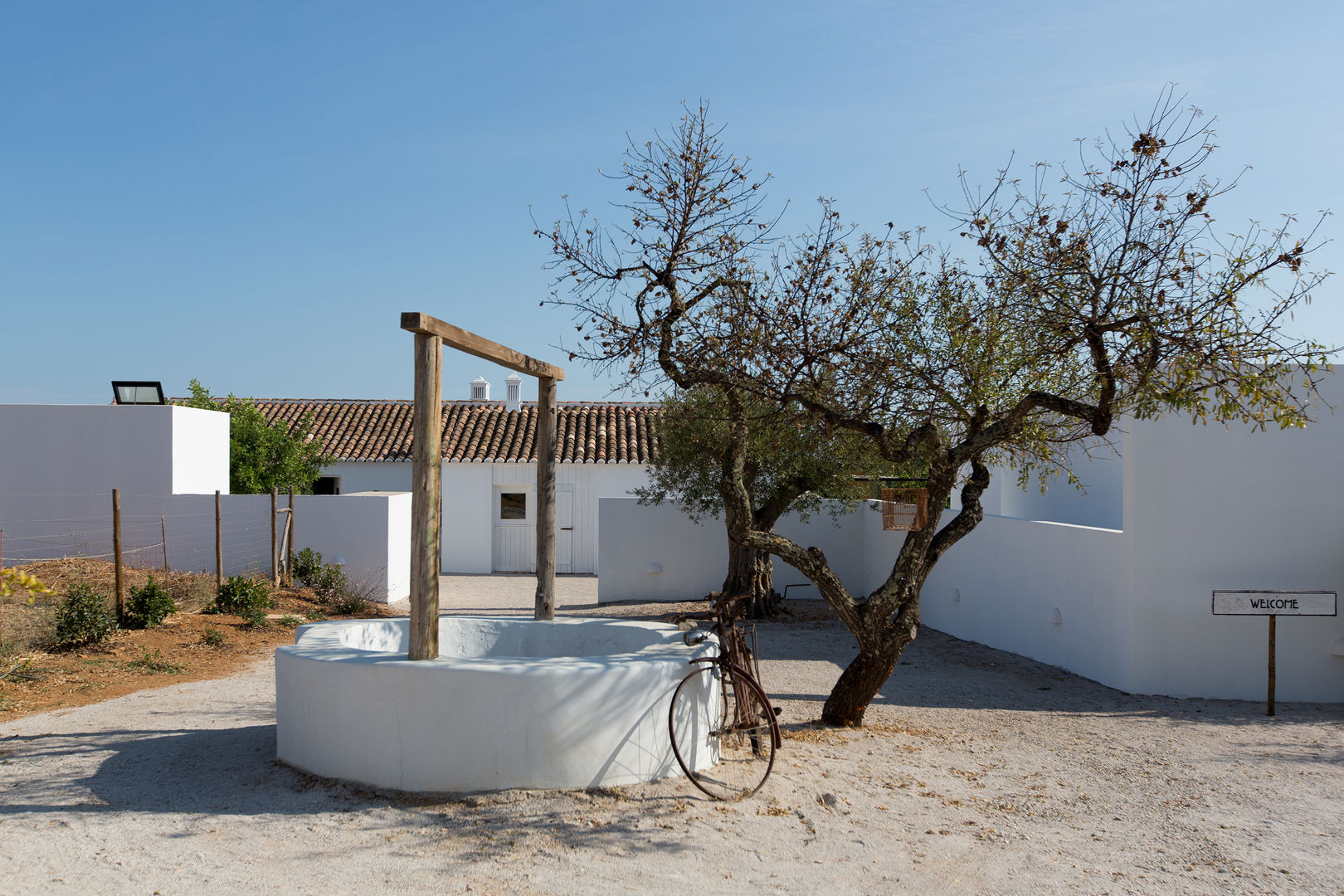 Pensão Agricola, atelier Rua - Arquitectos atelier Rua - Arquitectos Casas de estilo mediterráneo