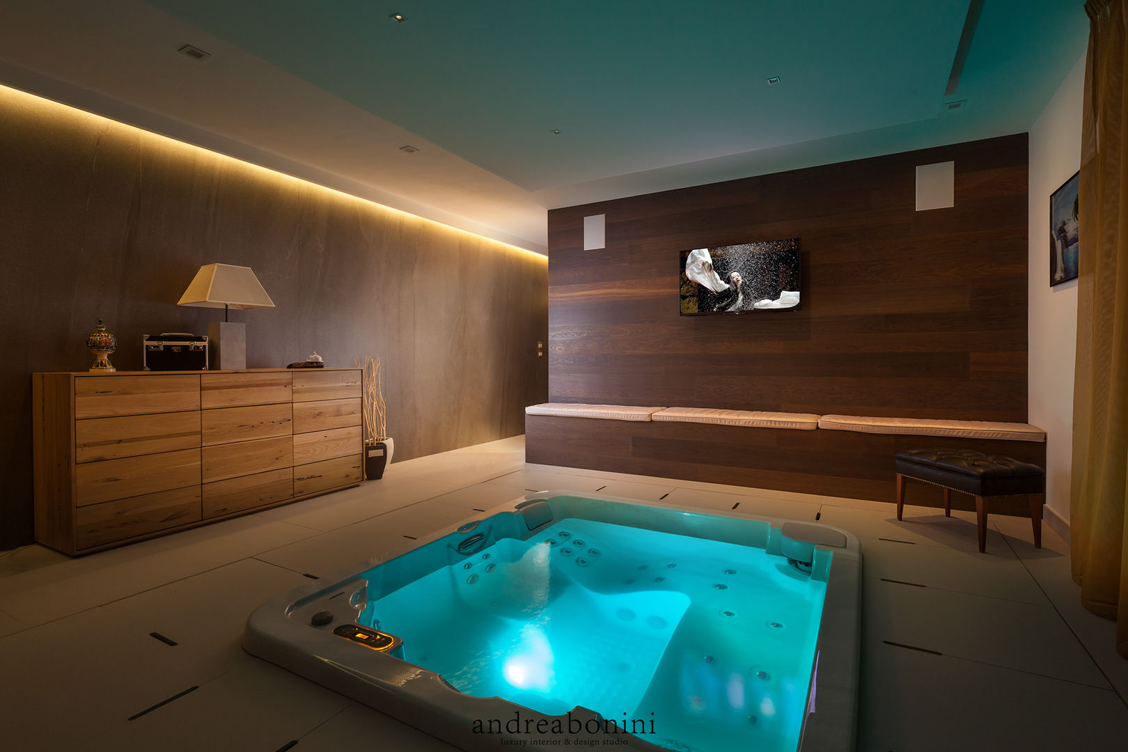 Villa on lake Garda, Andrea Bonini luxury interior & design studio Andrea Bonini luxury interior & design studio モダンな スパ