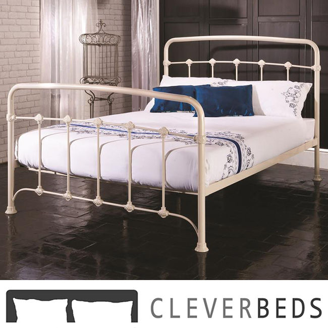 ​Cressida Cleverbeds Ltd クラシカルスタイルの 寝室 ベッド＆ヘッドボード