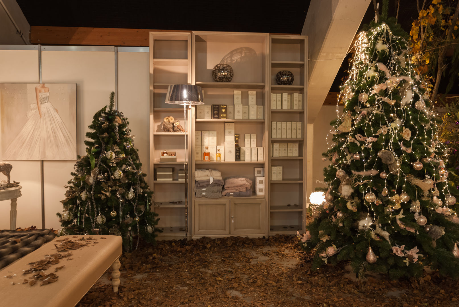 Idea Natale, Mobili Donda Mobili Donda Commercial spaces Exhibition centres