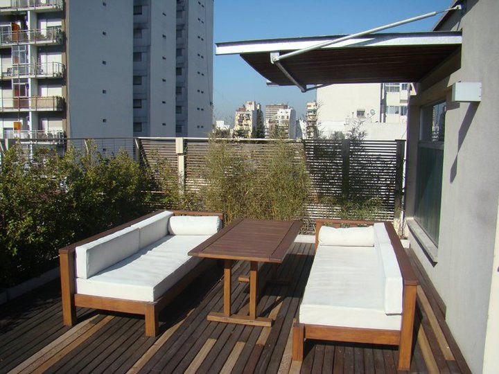 Piso urbano, gatarqs gatarqs Balkon, Veranda & Terrasse im Landhausstil