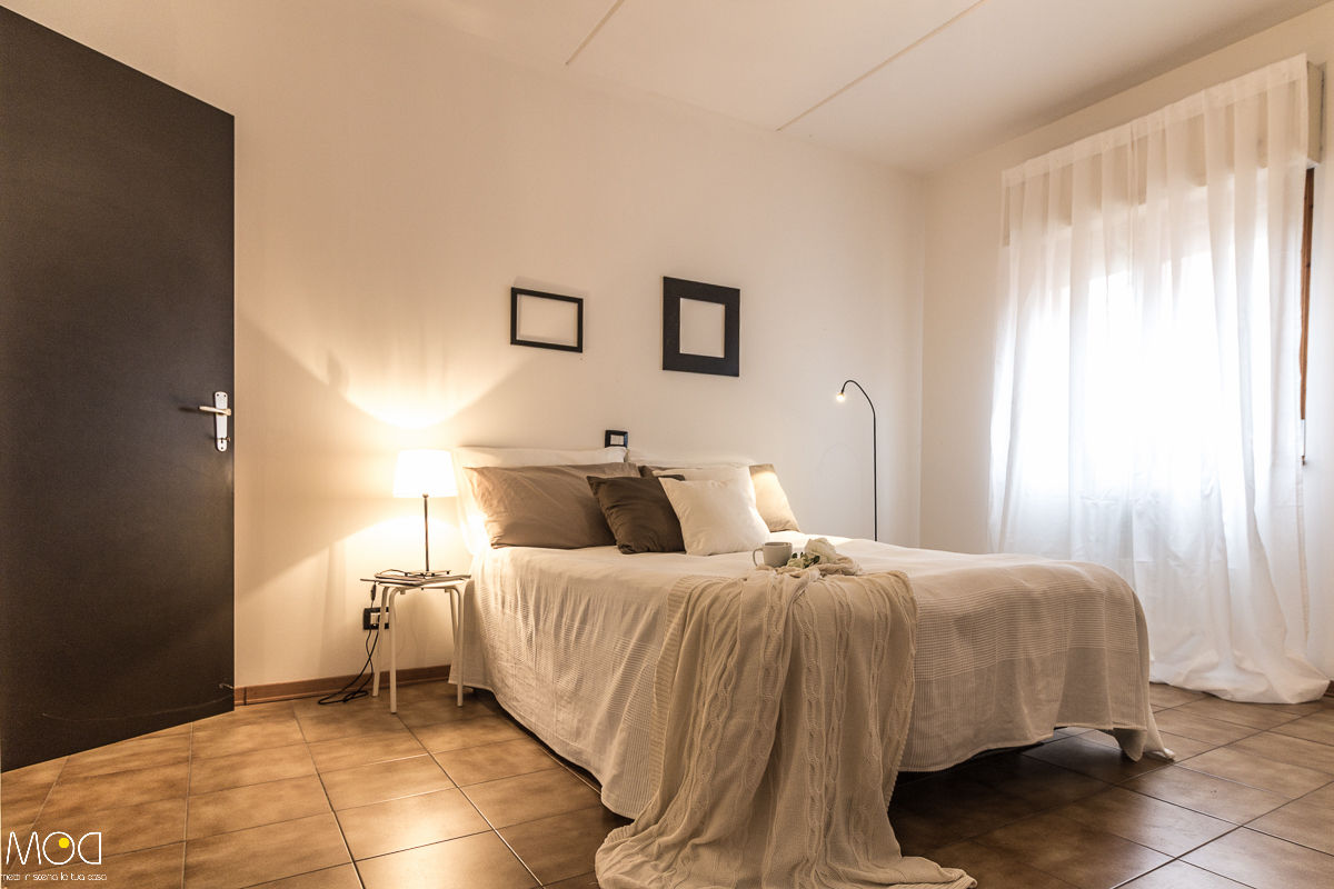 HOME STAGING_Caramello, Michela Galletti Architetto e Home Stager Michela Galletti Architetto e Home Stager Modern style bedroom