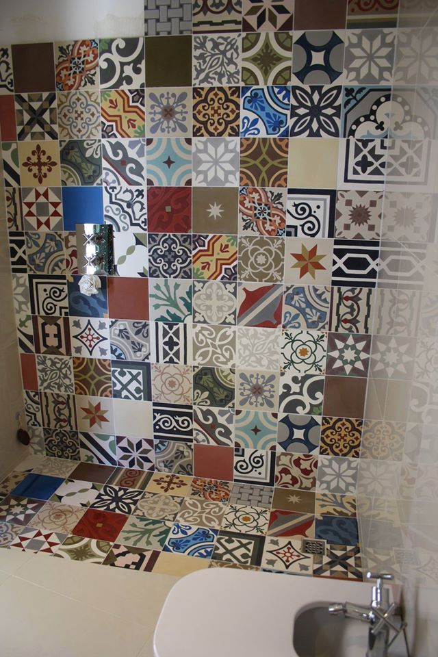 IL COLORATO MONDO DEL PATCHWORK, Mosaic del Sur Mosaic del Sur 모던스타일 욕실