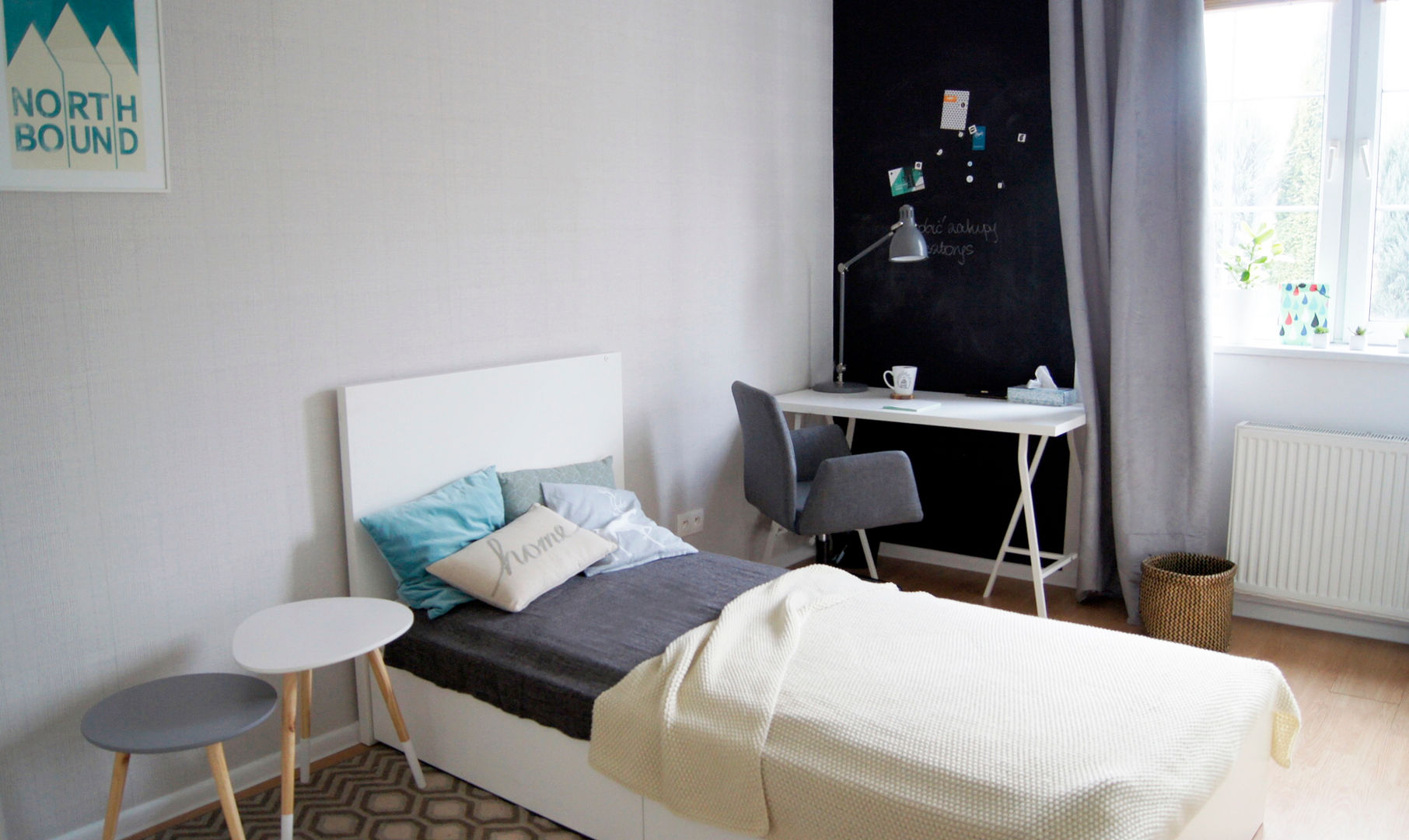 Sypialnia w stylu skandynawskim, JUSSS JUSSS Scandinavian style bedroom