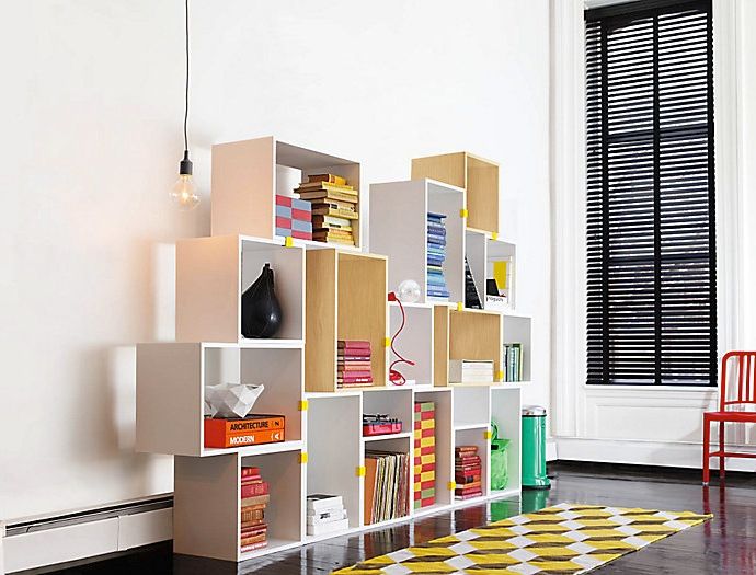 Stacked Shelving System, Design Within Reach Mexico Design Within Reach Mexico ストレージルーム 木 木目調 収納