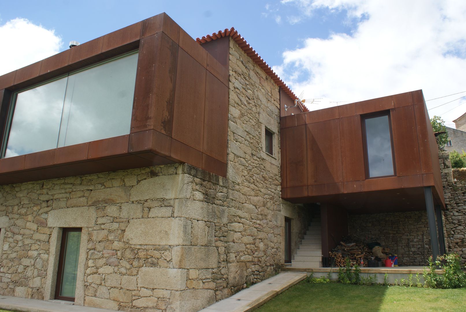 rustic by ADVD atelier arquitectura e design, Rustic