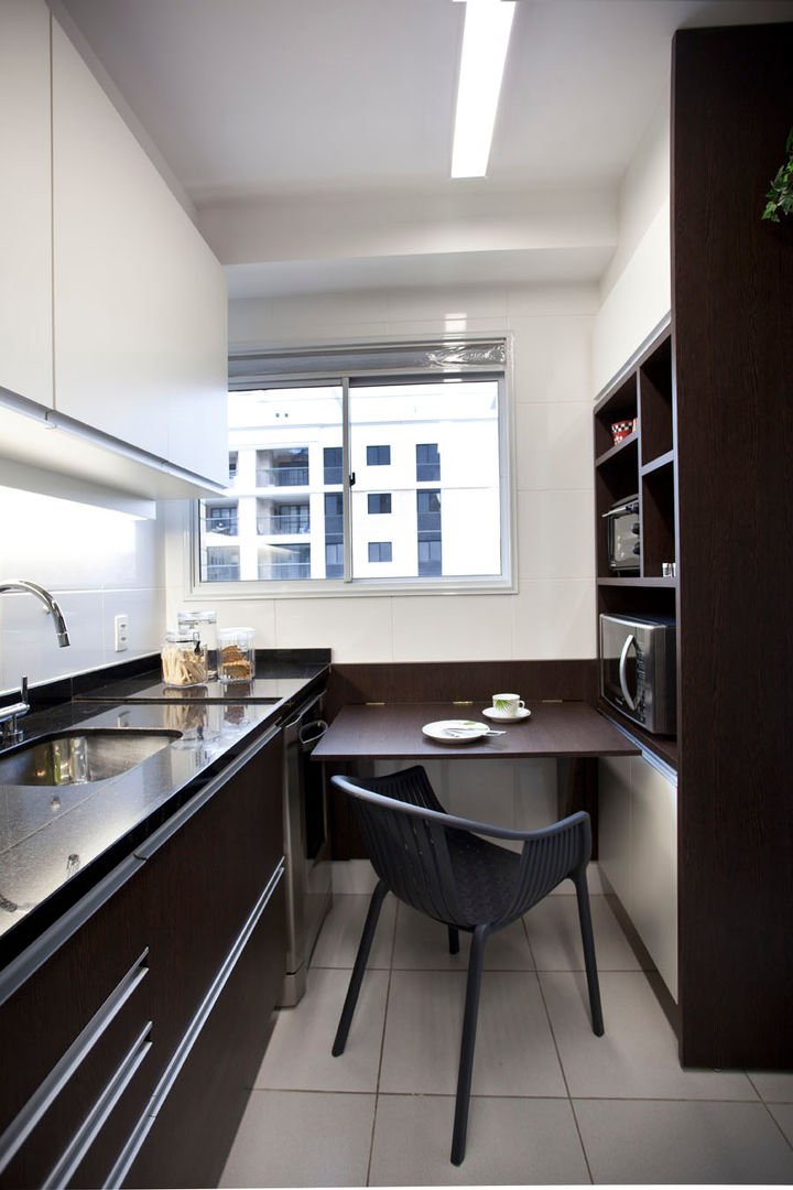 Apartamento Butantã, Samy & Ricky Arquitetura Samy & Ricky Arquitetura Modern kitchen