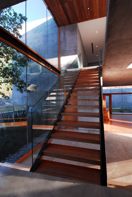 CASA B homify Pasillos, vestíbulos y escaleras modernos Concreto