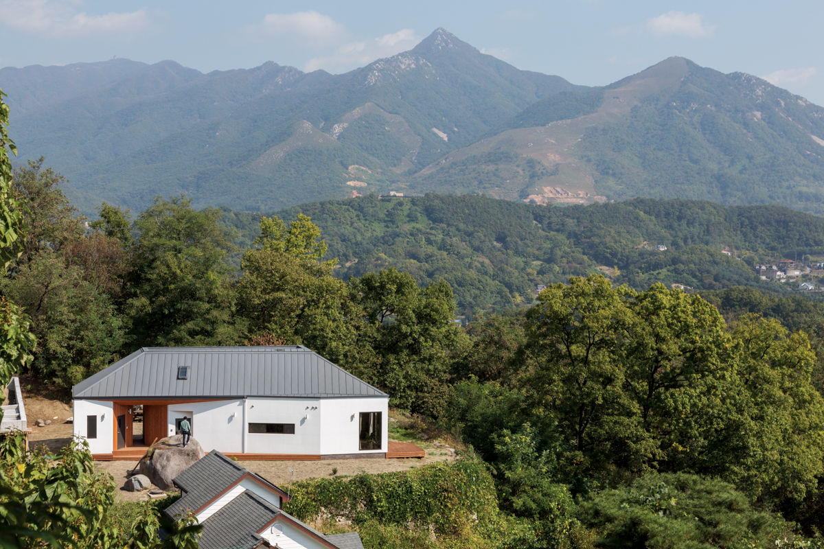 바위집( ROCK HOUSE ), B.U.S Architecture B.U.S Architecture Modern houses