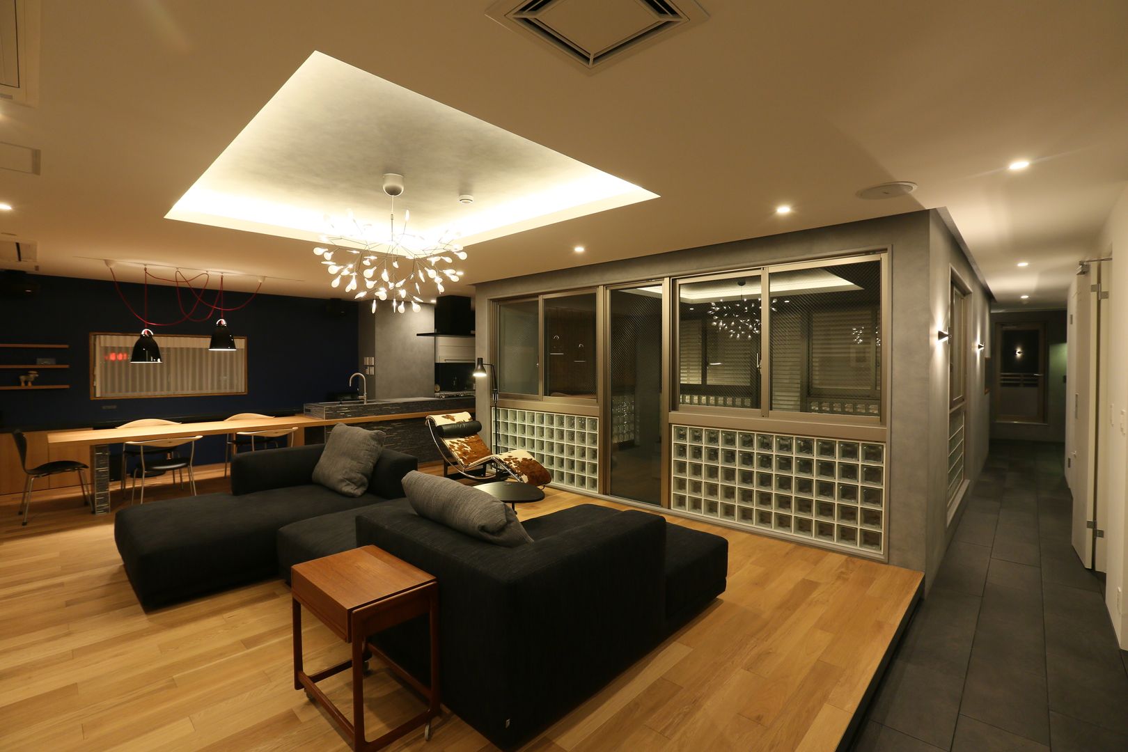 稲荷町の家(リノベーション), 株式会社CAPD 株式会社CAPD Scandinavian style living room