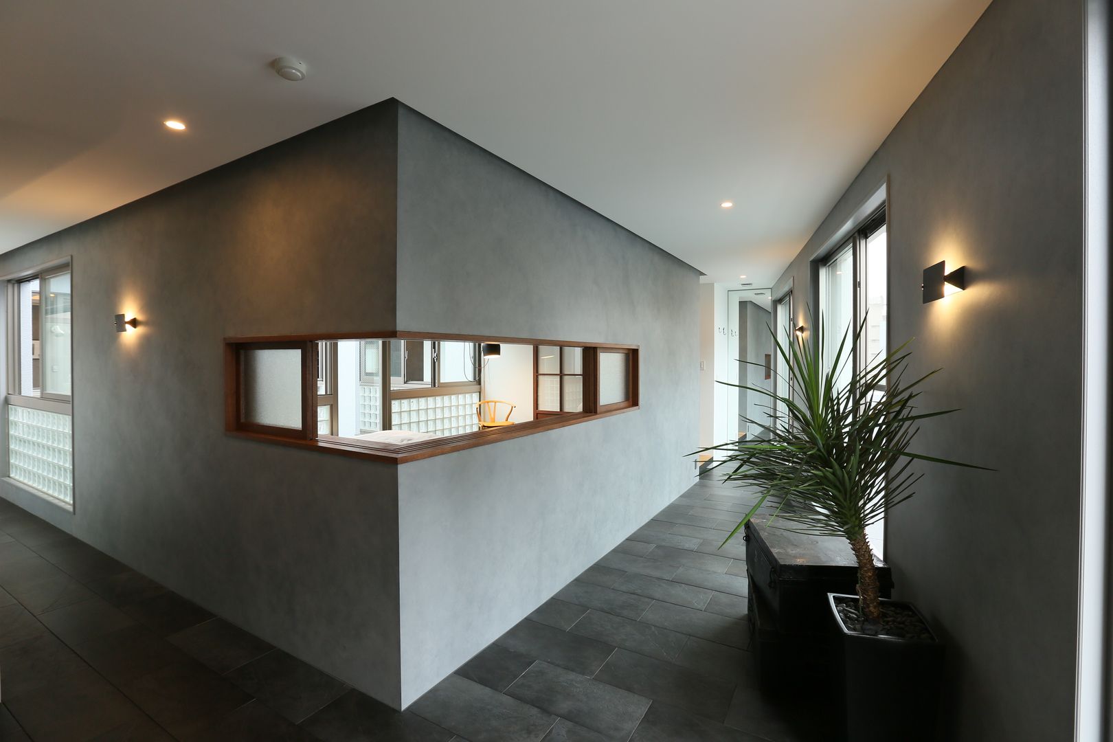 稲荷町の家(リノベーション), 株式会社CAPD 株式会社CAPD Couloir, entrée, escaliers scandinaves