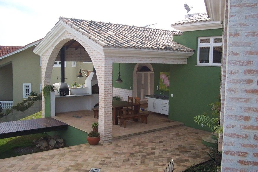 CASA NA GRANJA VIANA, ALVO ARQUITETURA ALVO ARQUITETURA Country style balcony, veranda & terrace