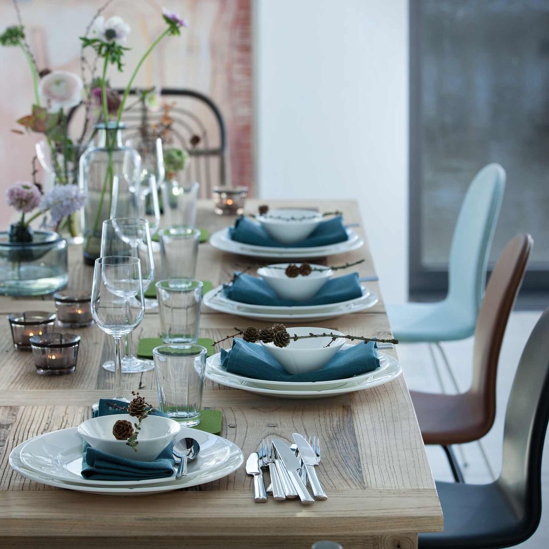 Festtafel: den Tisch zu Weihnachten festlich decken, Connox Connox Scandinavian style dining room Glass Crockery & glassware