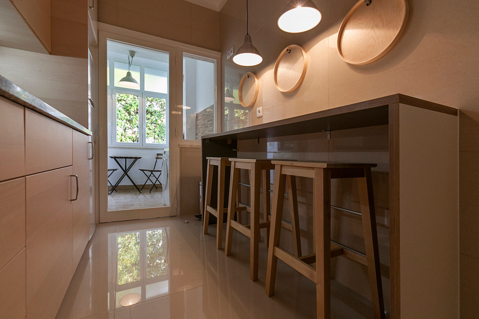 Casa para estudantes, Staging Factory Staging Factory Cocinas de estilo minimalista Aluminio/Cinc Iluminación