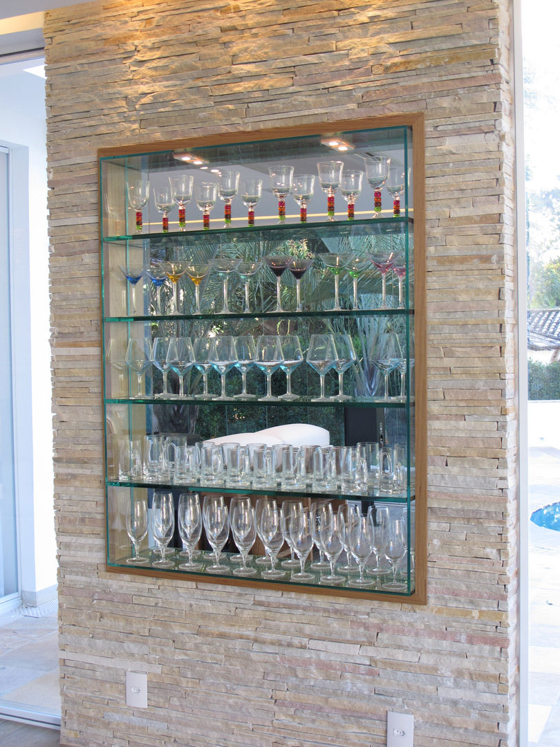 homify Wine cellar