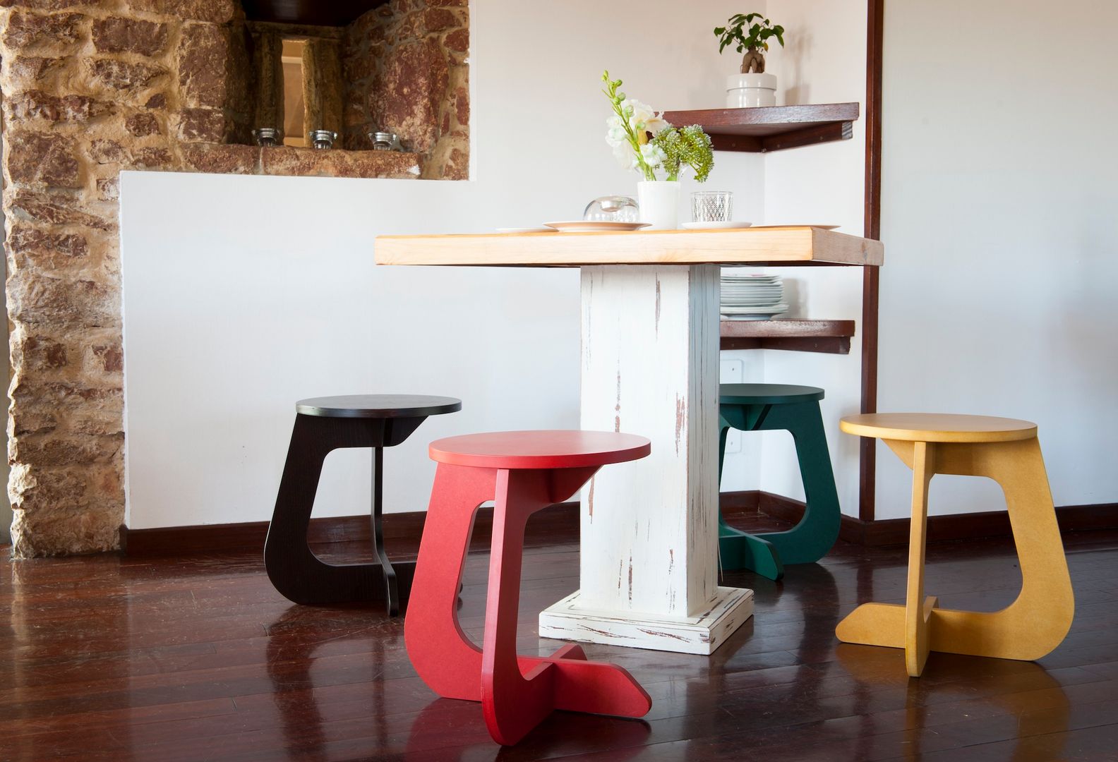 TABU color - combínalo a tu gusto - mix it as you like, TABUHOME TABUHOME Study/office Wood Wood effect Chairs