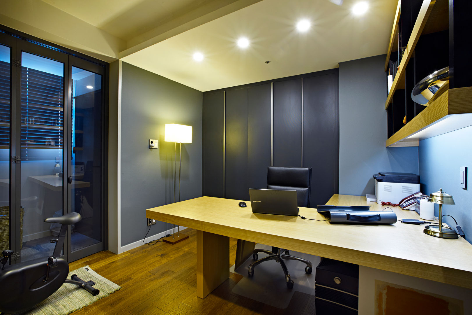 NATURAL WOOD HOUSE, housetherapy housetherapy Study/office