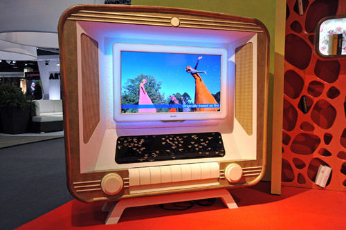 RETRO, VİNTAGE RADİO TV ÜNİTESİ, FOTOOYMA & ARMAN CONCEPT FOTOOYMA & ARMAN CONCEPT สวนภายใน ไม้ Wood effect ตกแต่งภายใน